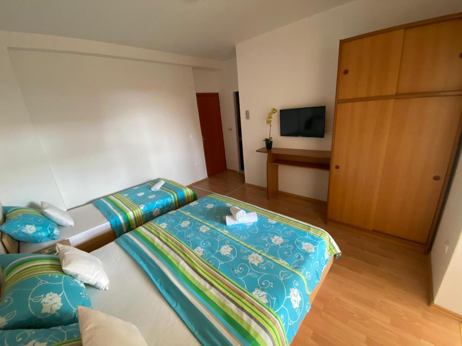 Apartments Kovac Макарска Номер фото