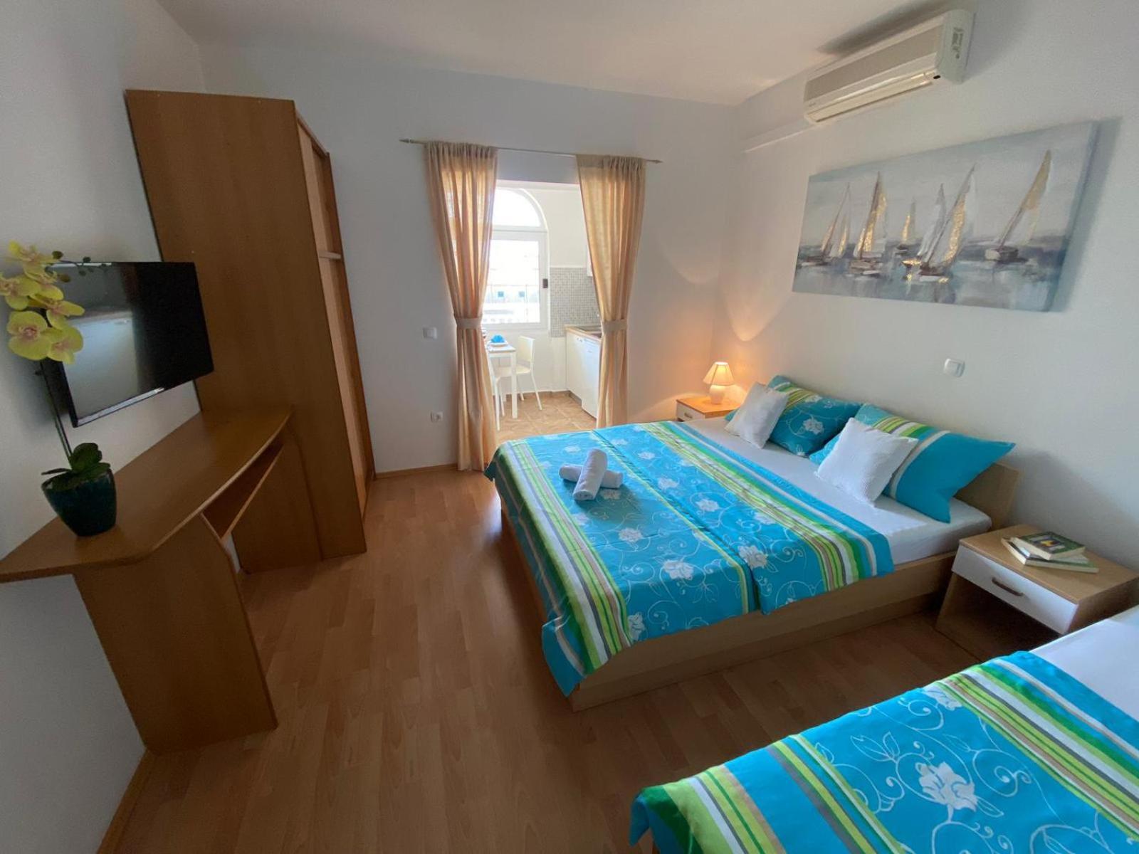 Apartments Kovac Макарска Номер фото