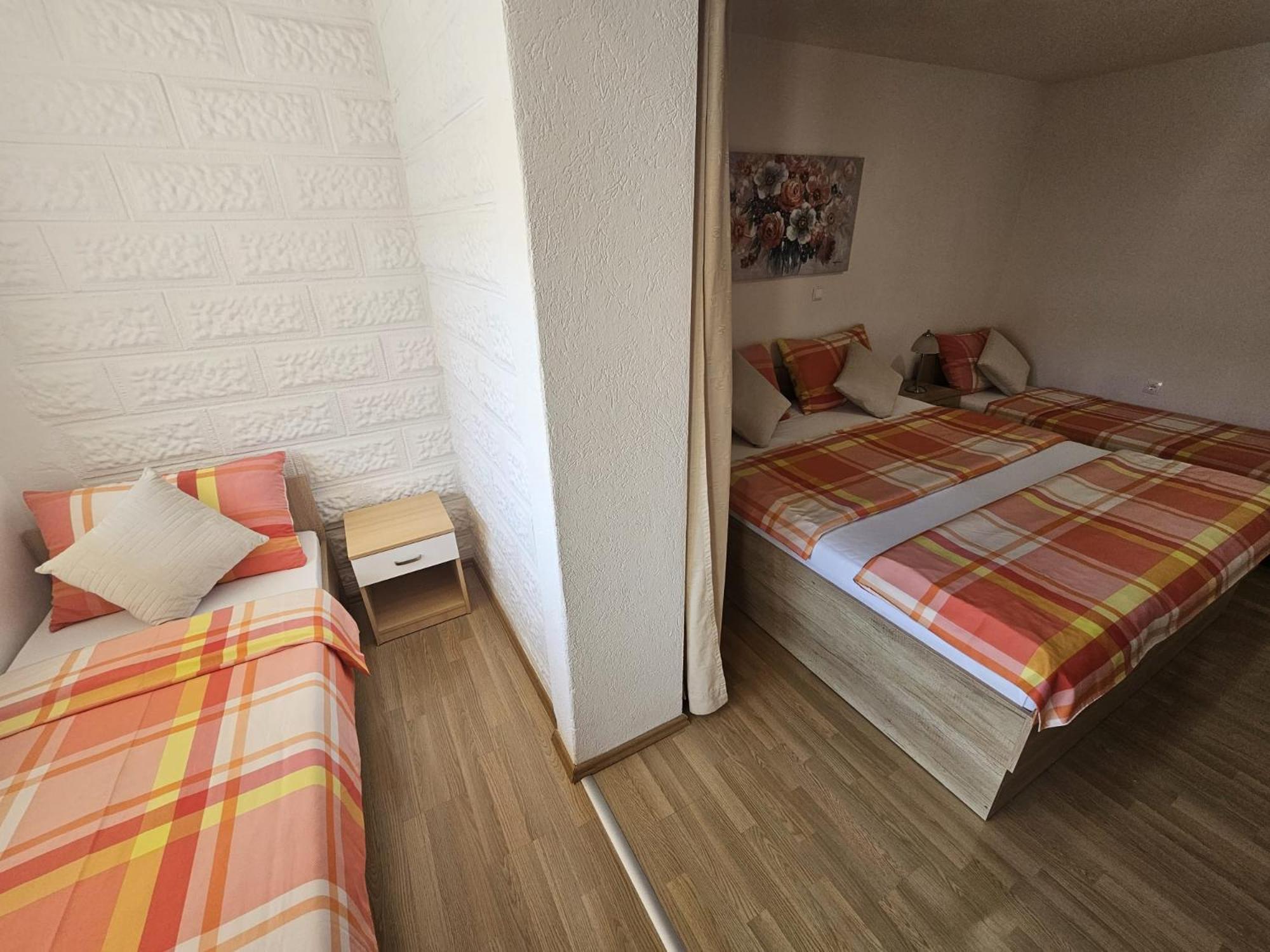 Apartments Kovac Макарска Номер фото